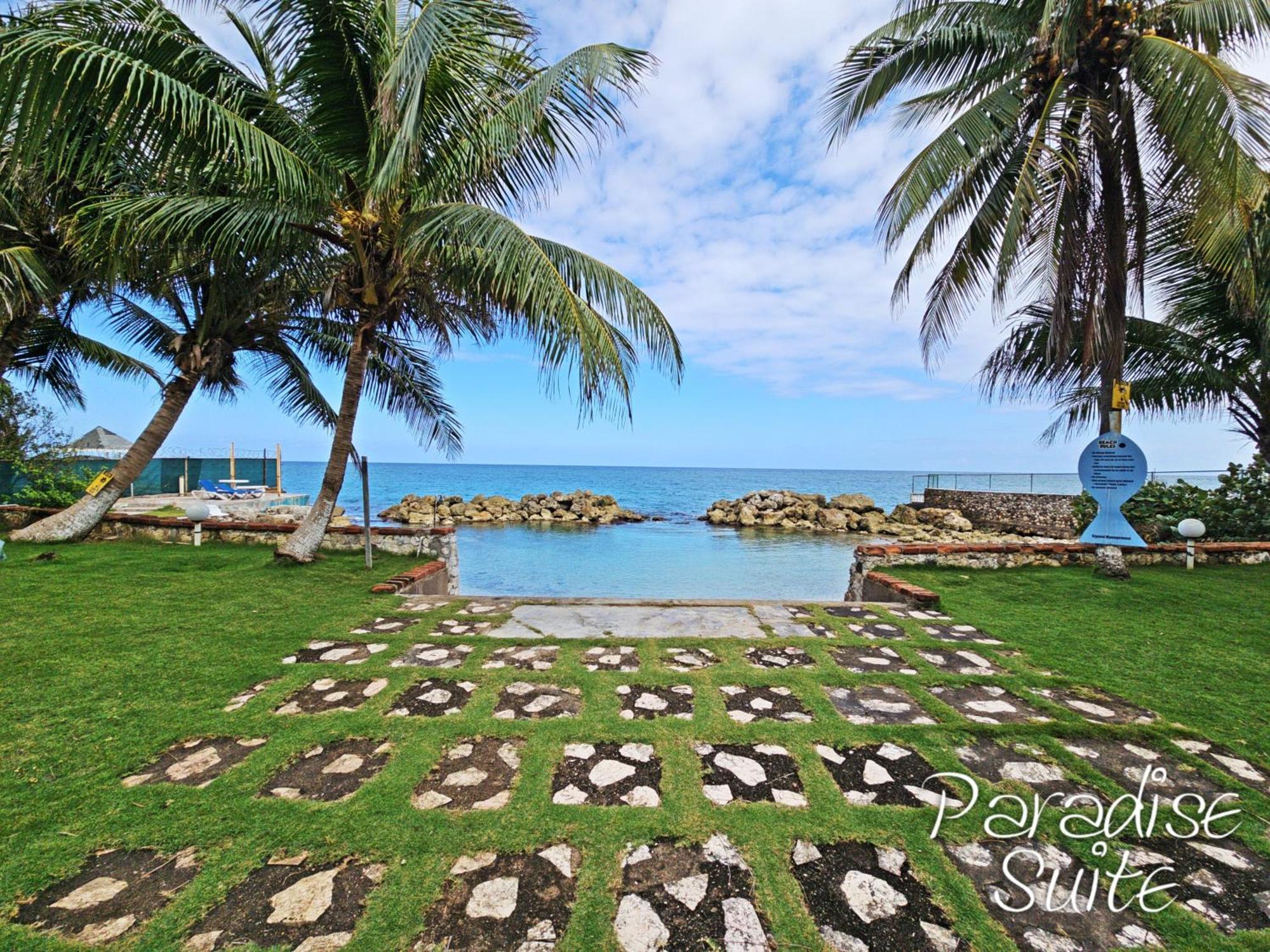 Chrisanns Paradise Suite By The Ocean - Apt#9 Ocho Rios Exterior foto